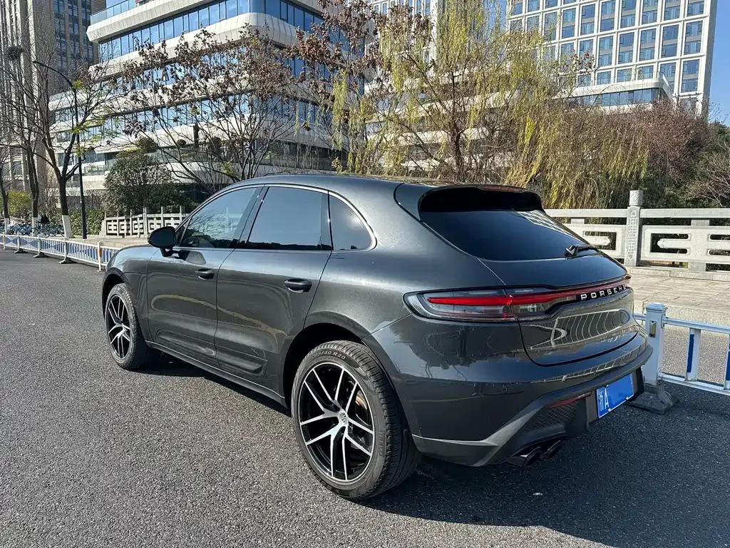 Porsche Macan — фото 6