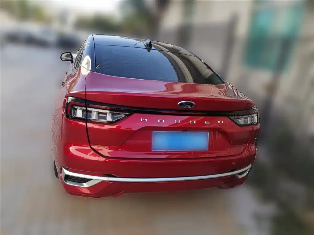 Ford Mondeo — фото 10