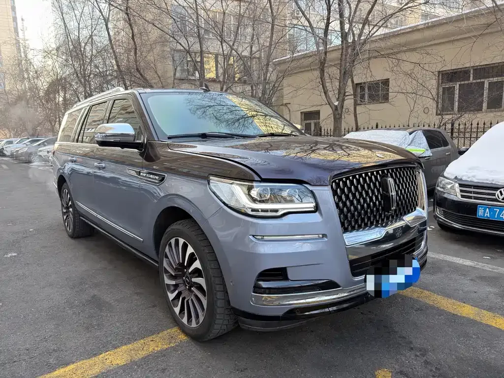 Lincoln Navigator One 2023 из CN, фото 4