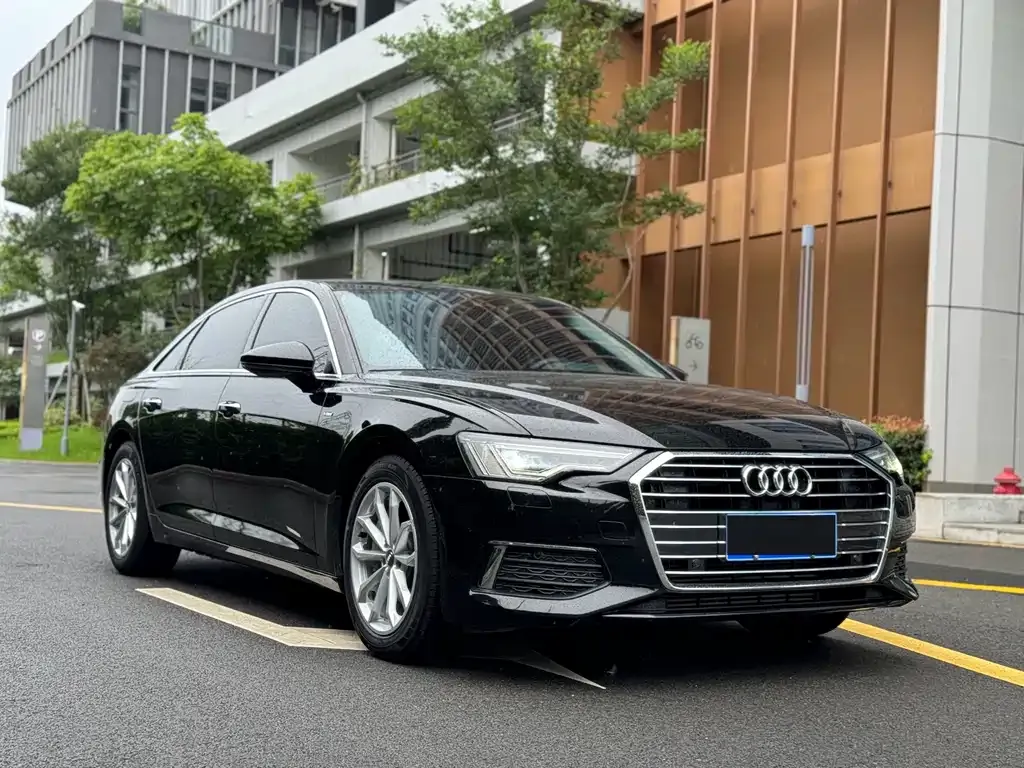 Audi A6L — фото 7
