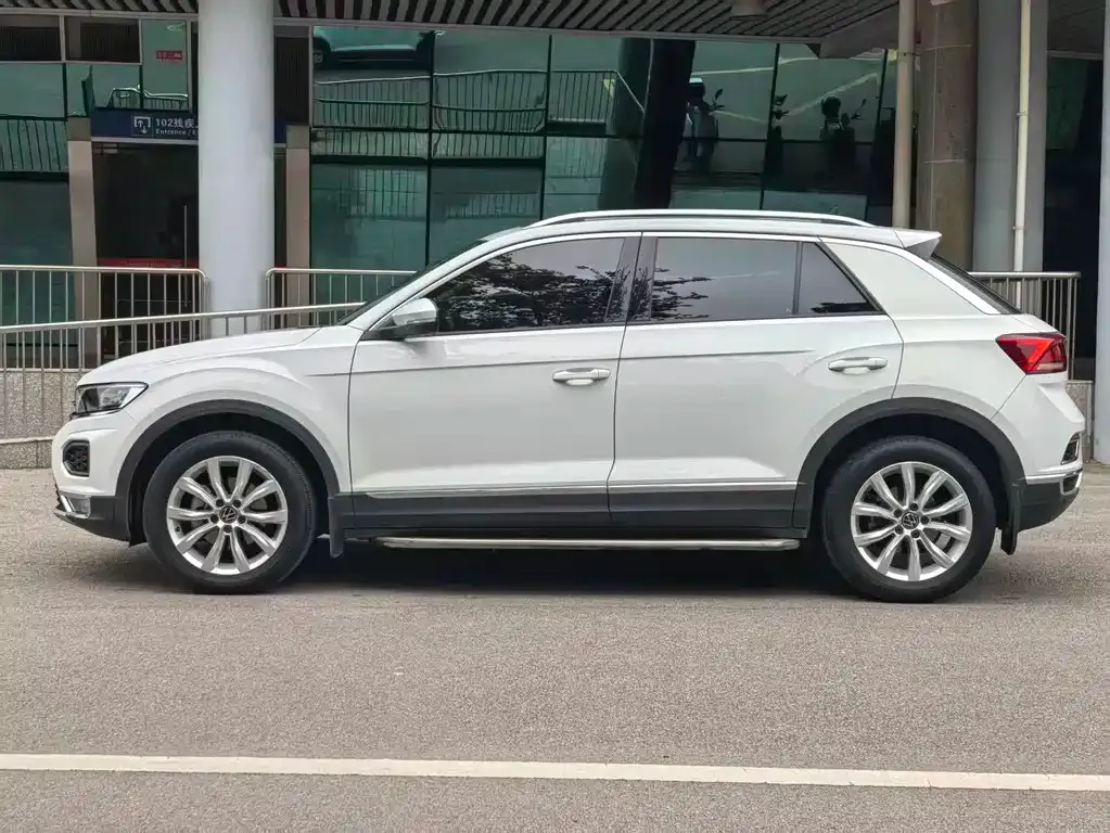 Volkswagen T-Roc 2021 из CN, фото 5