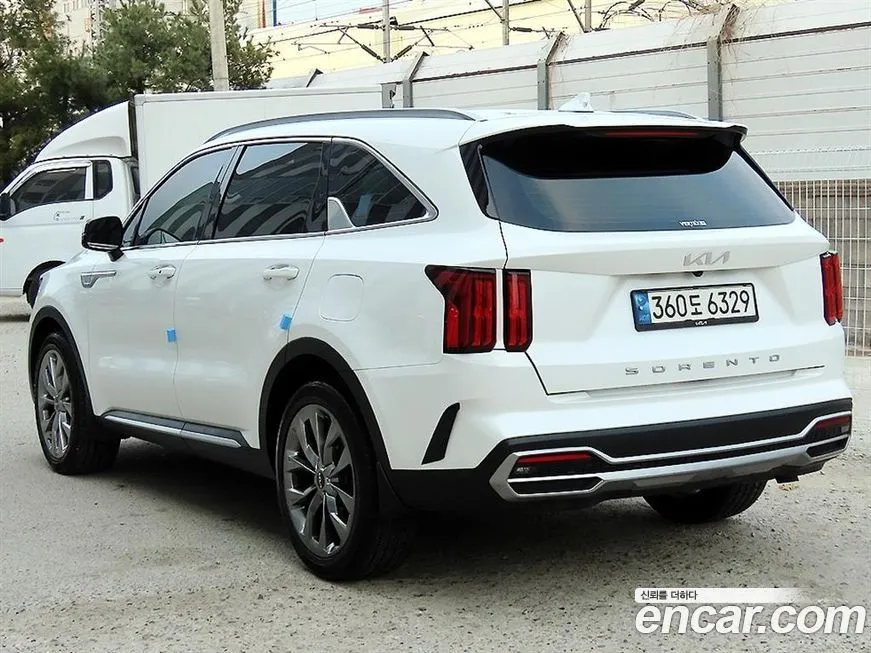 Kia Sorento — фото 9
