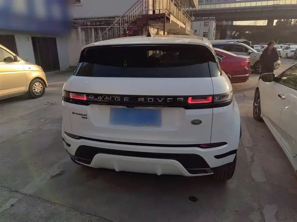 Land Rover Evoque — фото 2