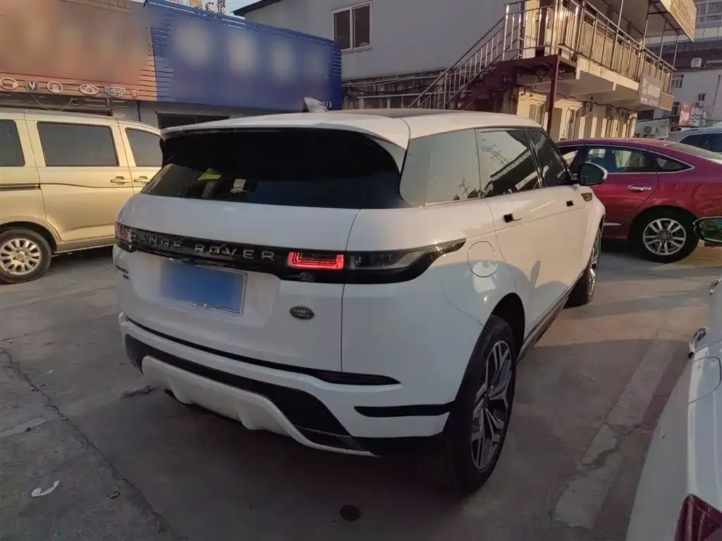Land Rover Evoque — фото 9