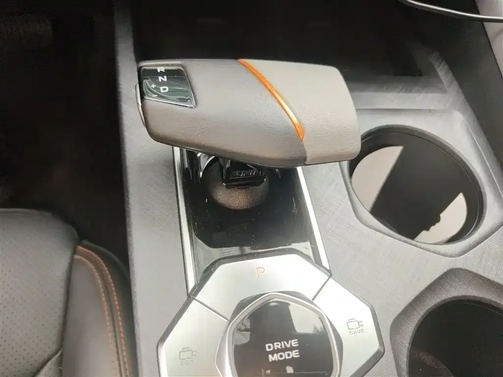 Changan UNI-V 2023 из CN, фото 7
