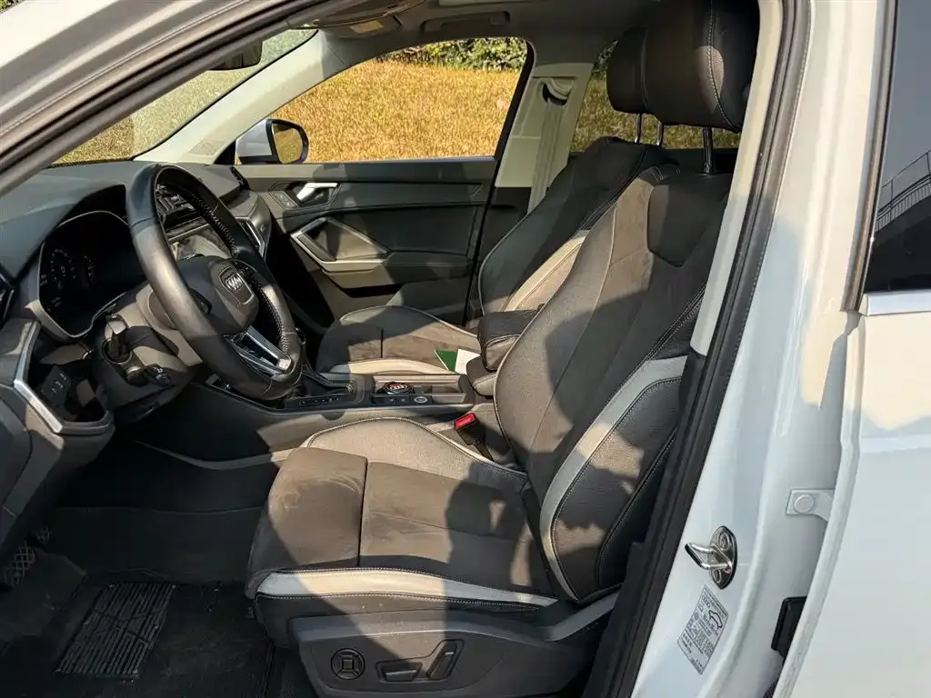 Audi Q3 2021 из CN, фото 8