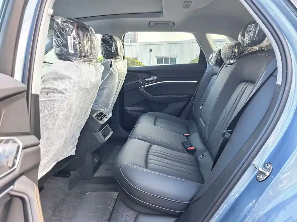 Audi e-tron 2026 из CN, фото 5