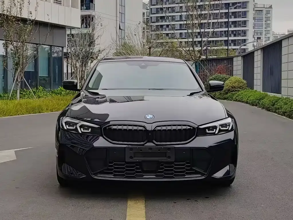 [object Object] 3 Series 2022 из CN, фото 2