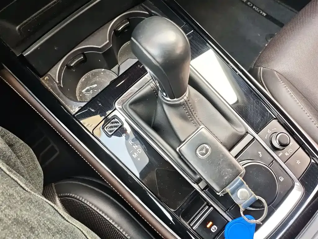 Mazda CX-30 2022 из CN, фото 7