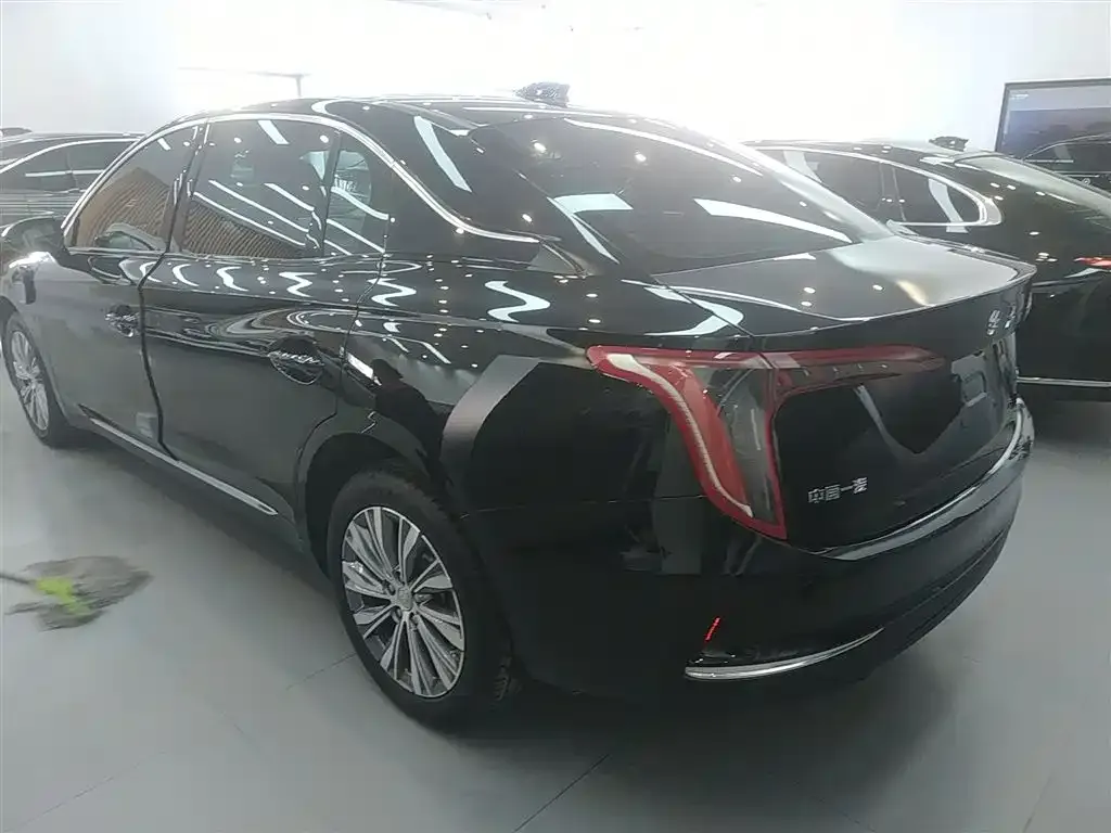Hongqi E-QM5 2023 из CN, фото 5