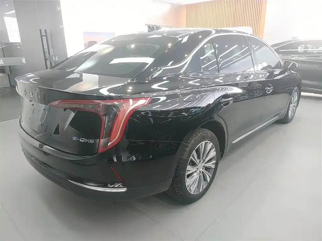 Hongqi E-QM5 2023 из CN, фото 7