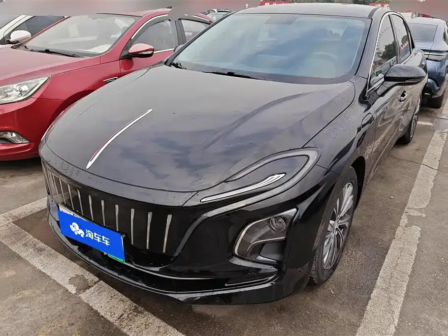 Hongqi E-QM5 2023 из CN, фото 1