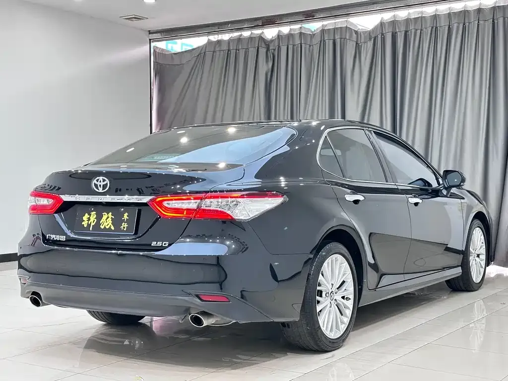 Toyota Camry 2021 из CN, фото 8
