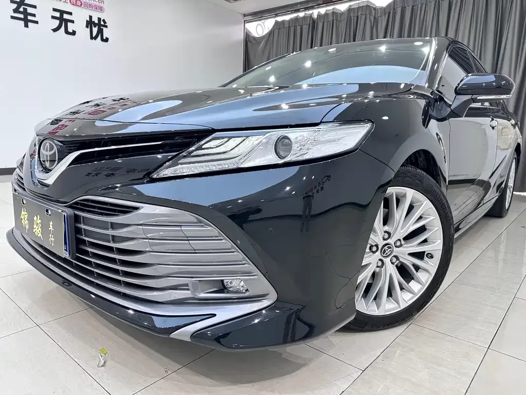 Toyota Camry 2021 из CN, фото 10
