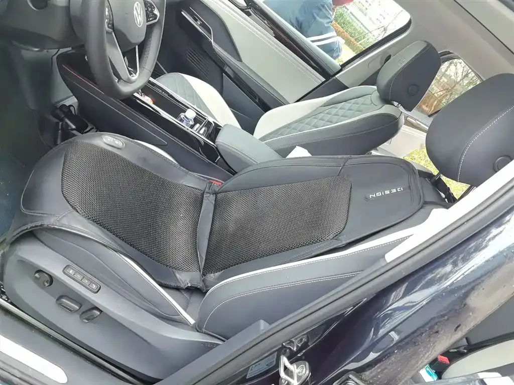 Volkswagen ID.6 Crozz 2024 из CN, фото 8