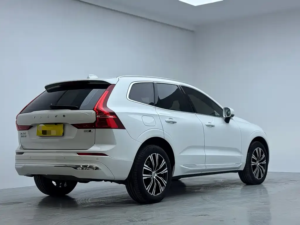 Volvo XC60 2022 из CN, фото 5