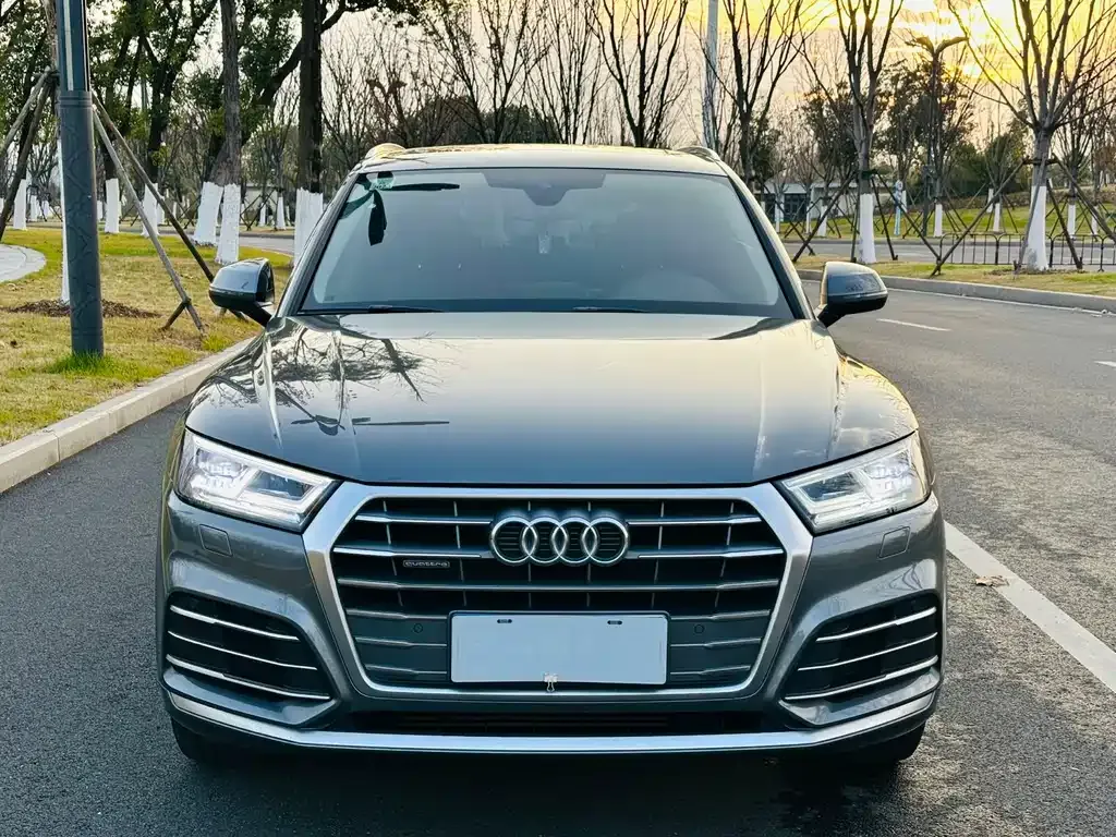 Audi Q5L 2021 из CN, фото 10