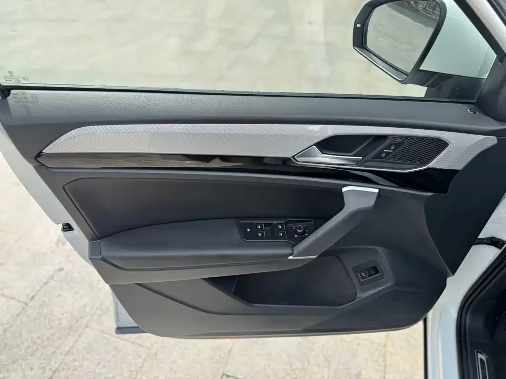 Volkswagen Tayron 2021 из CN, фото 10