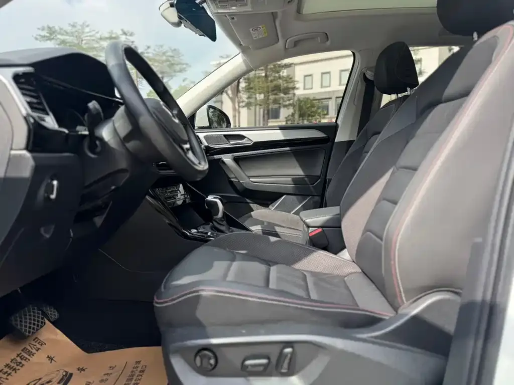 Volkswagen Tayron 2021 из CN, фото 4