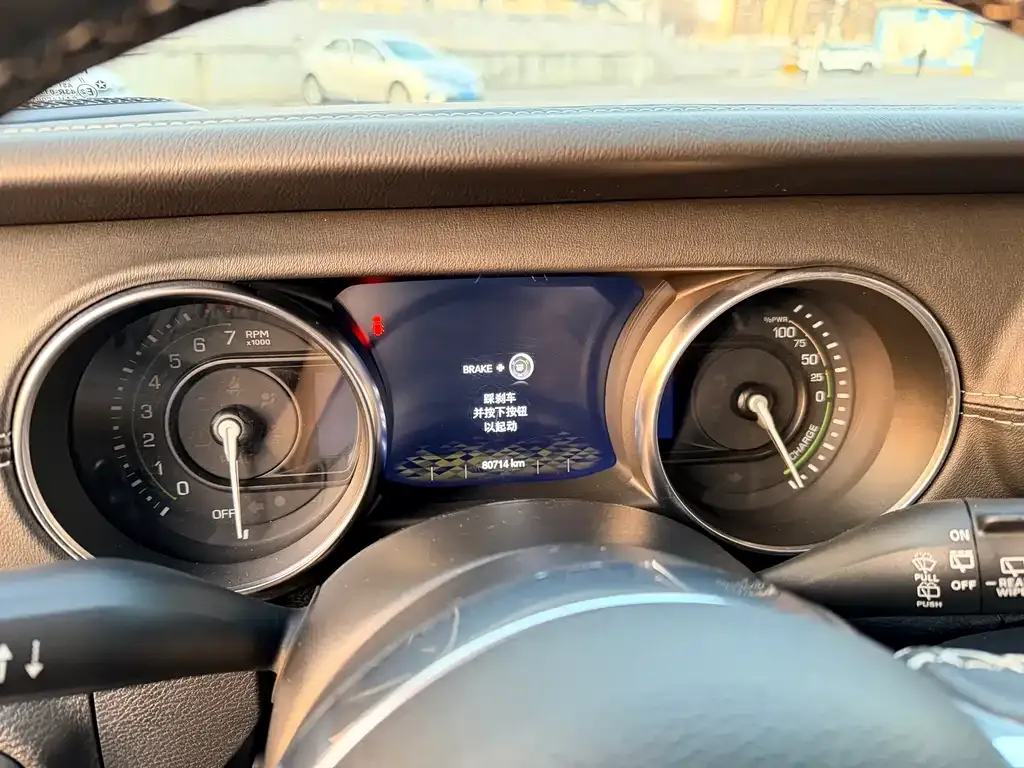 Jeep Wrangler PHEV 2021 из CN, фото 3
