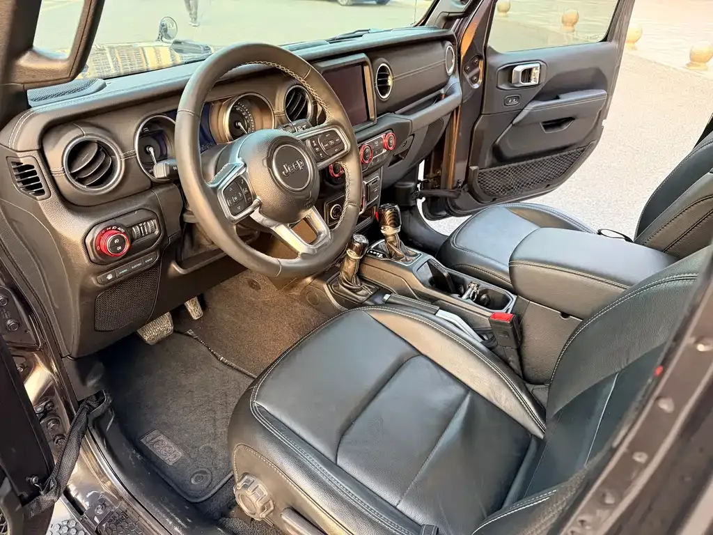 Jeep Wrangler PHEV 2021 из CN, фото 7