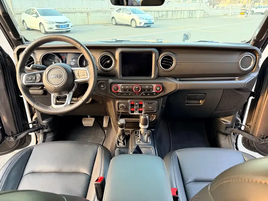 Jeep Wrangler PHEV 2021 из CN, фото 8