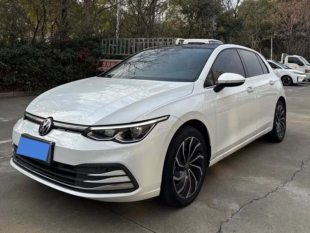 Volkswagen Golf 2021 из CN, фото 1