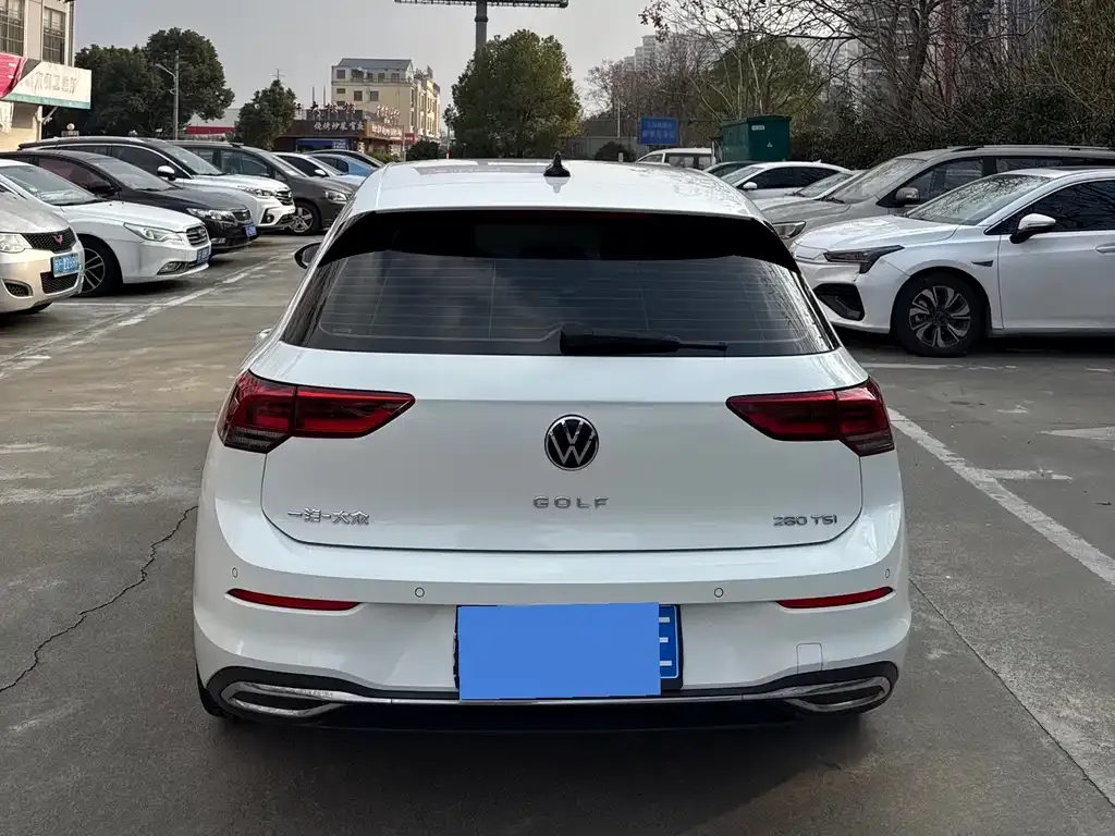 Volkswagen Golf 2021 из CN, фото 4