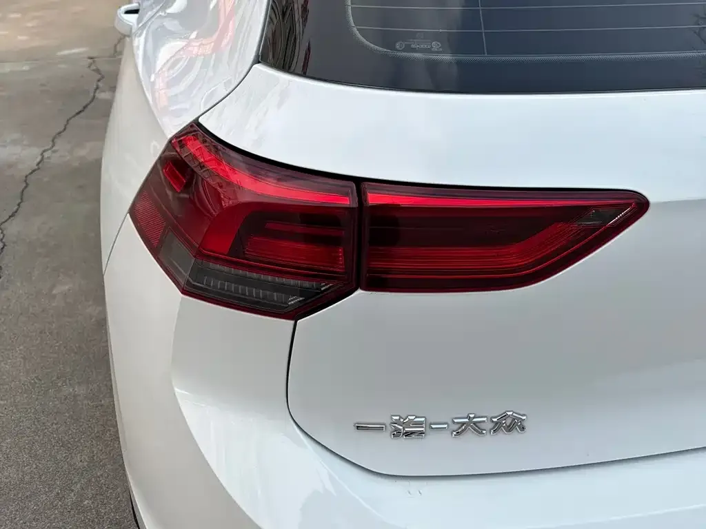 Volkswagen Golf 2021 из CN, фото 6