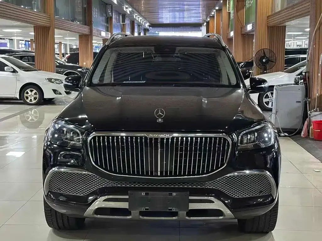 Mercedes-Benz GLS 2023 из CN, фото 1