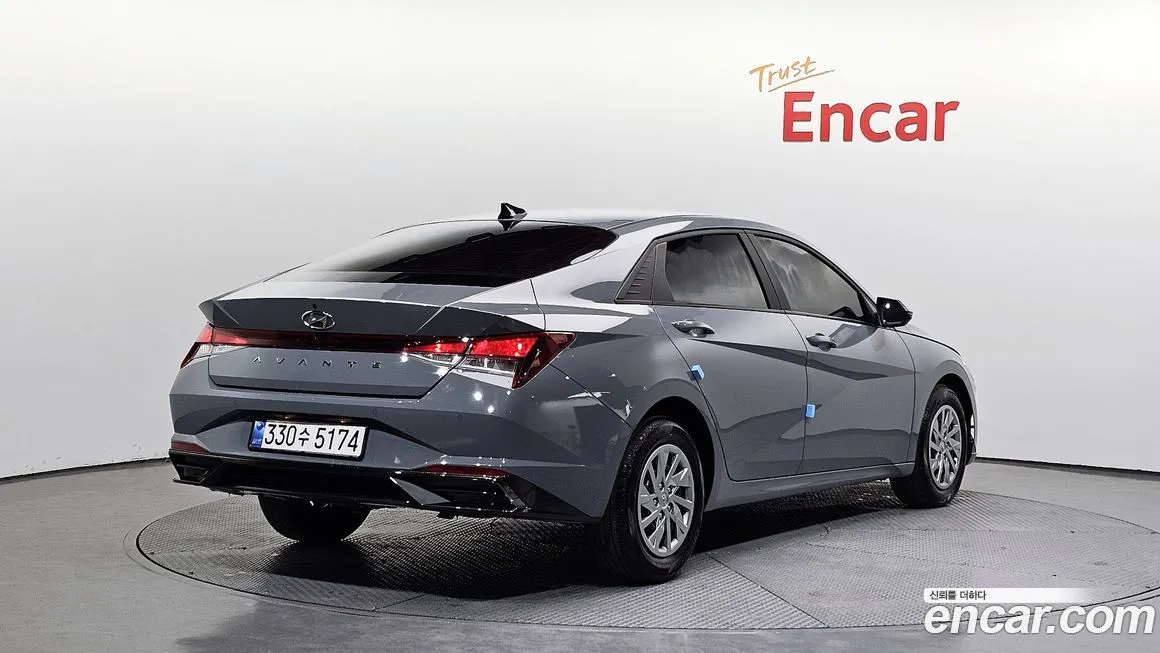 Hyundai AVANTE — фото 2