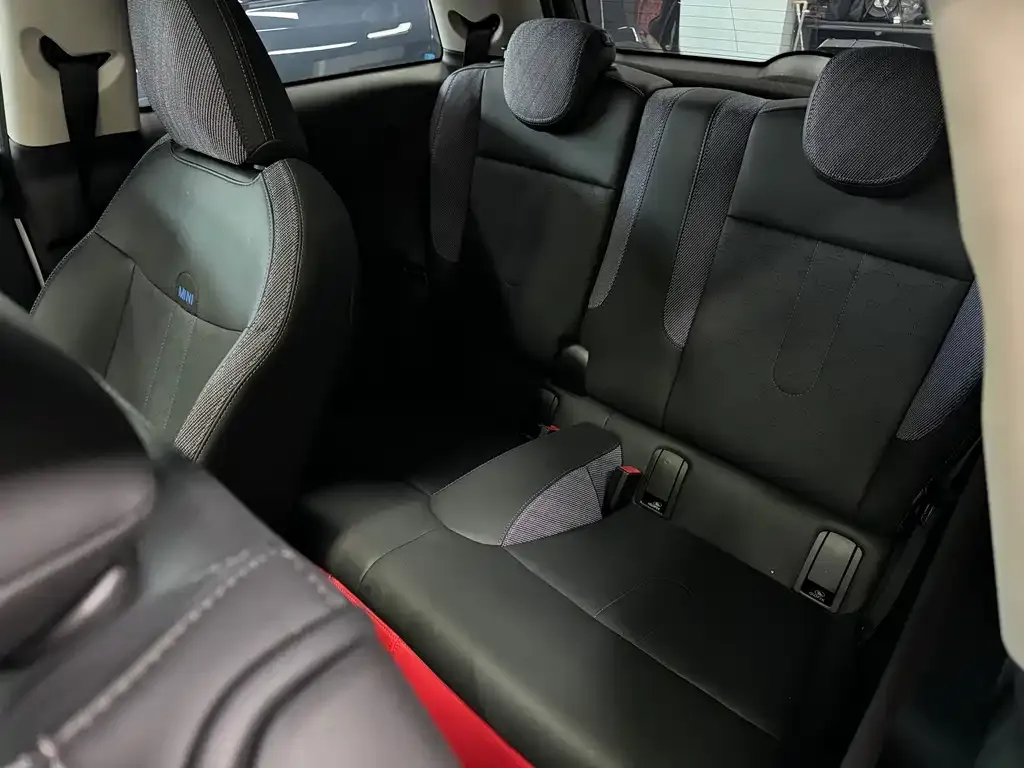 MINI Cooper (3-door) 2025 из CN, фото 6