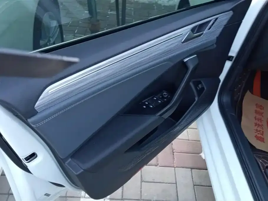 Volkswagen Sagitar 2024 из CN, фото 8