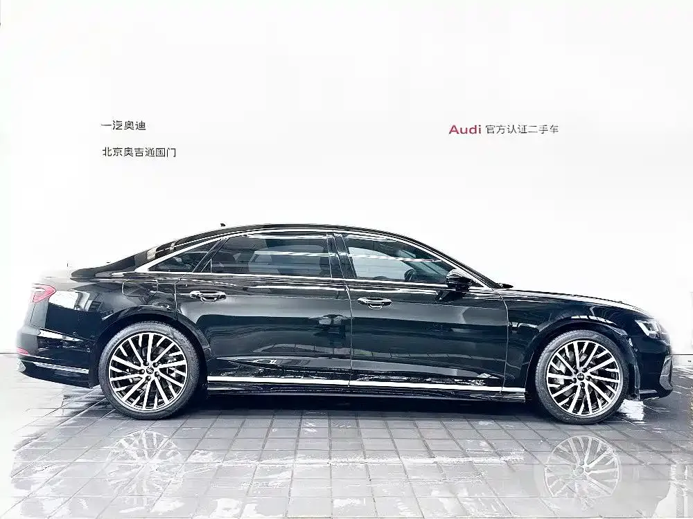 Audi A8 2025 из CN, фото 3
