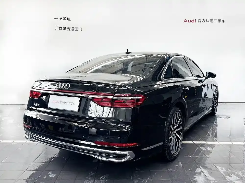 Audi A8 2025 из CN, фото 5