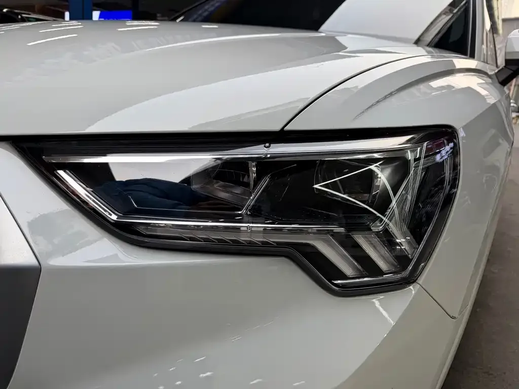 Audi Q3 2023 из CN, фото 6