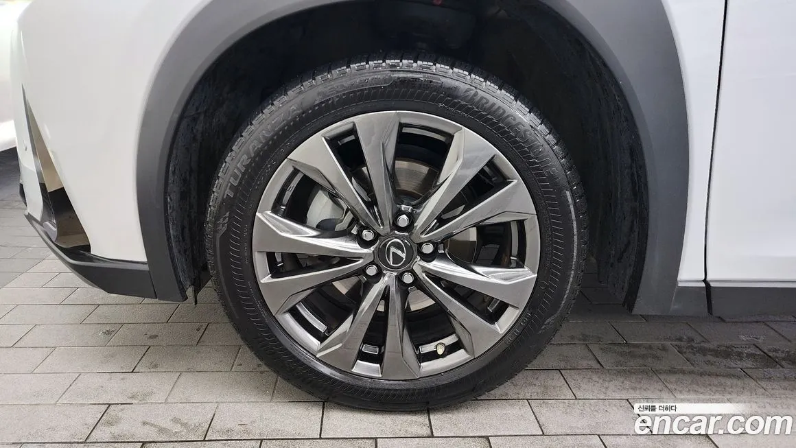 Lexus UX 2022 из KR, фото 5