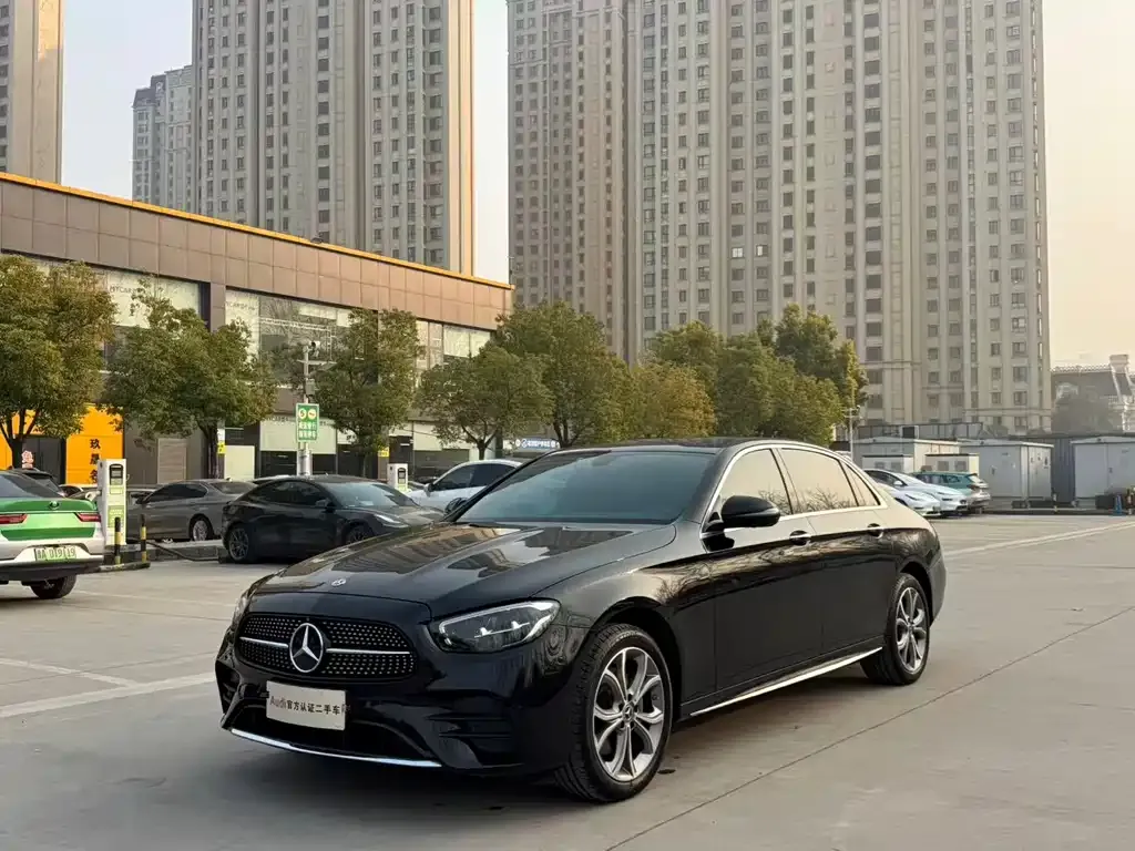 Mercedes-Benz E-Class 2022 из CN, фото 1