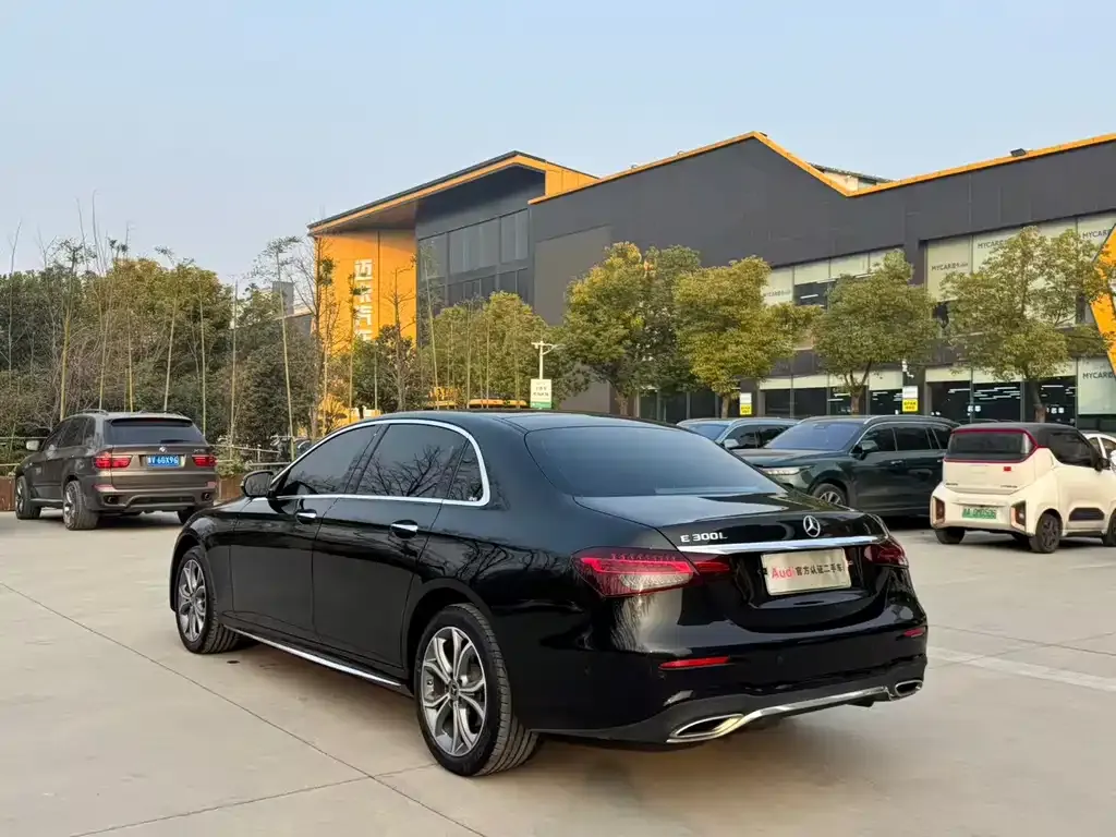 Mercedes-Benz E-Class 2022 из CN, фото 10