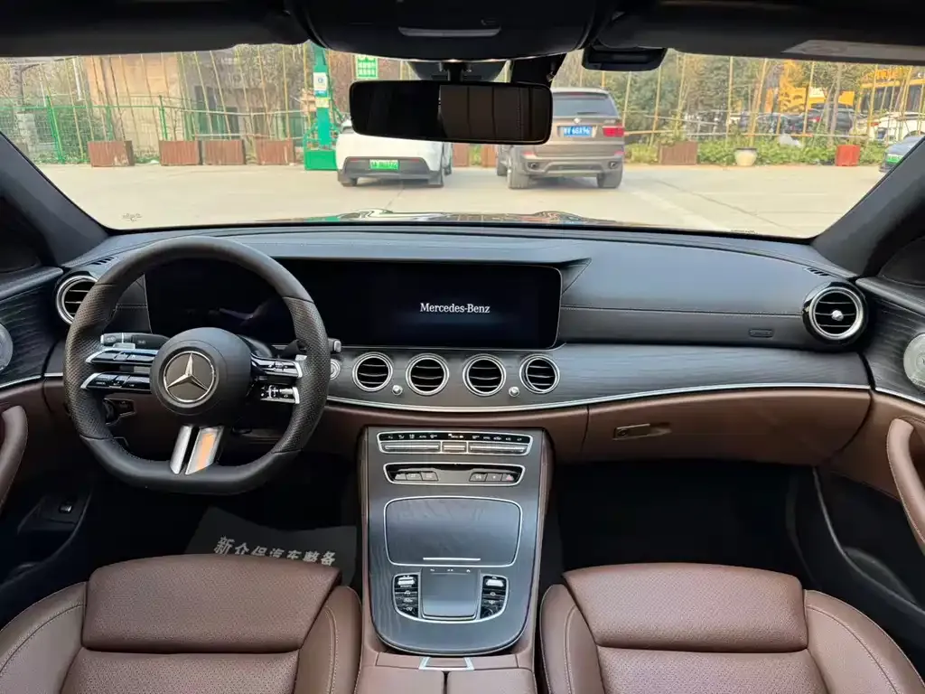Mercedes-Benz E-Class 2022 из CN, фото 4