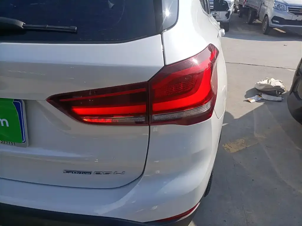 BMW X1 2021 из CN, фото 8