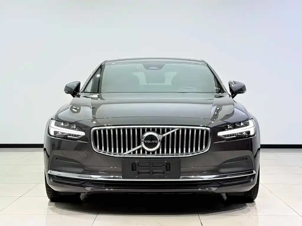 Volvo S90 — фото 4