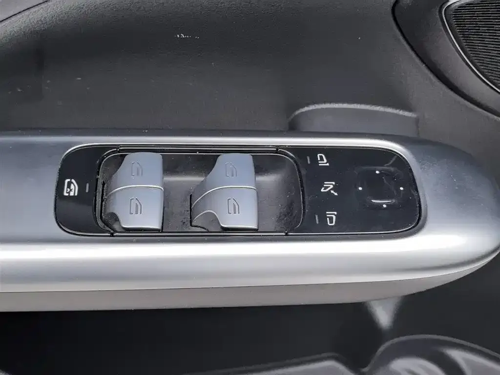 Mercedes-Benz C-Class 2023 из CN, фото 4