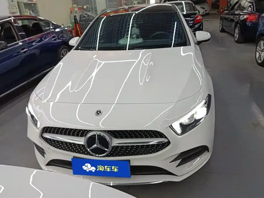 Mercedes-Benz A-Class 2023 из CN, фото 6