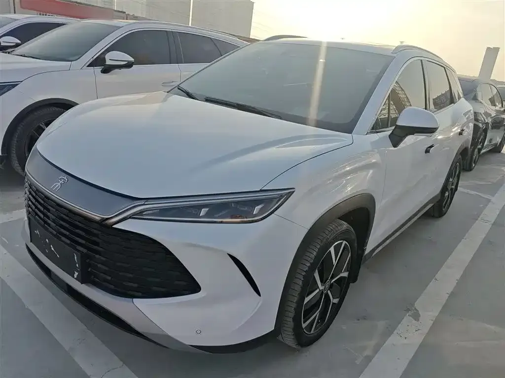 BYD L DM-i 2025 из CN, фото 1