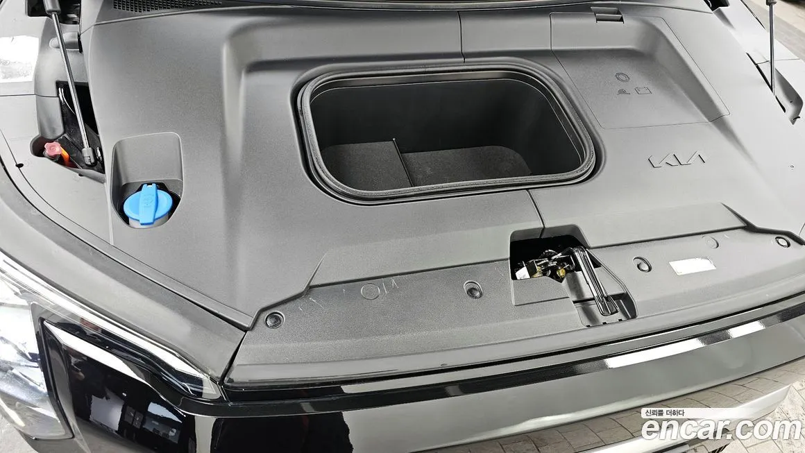 Kia EV3 — фото 8