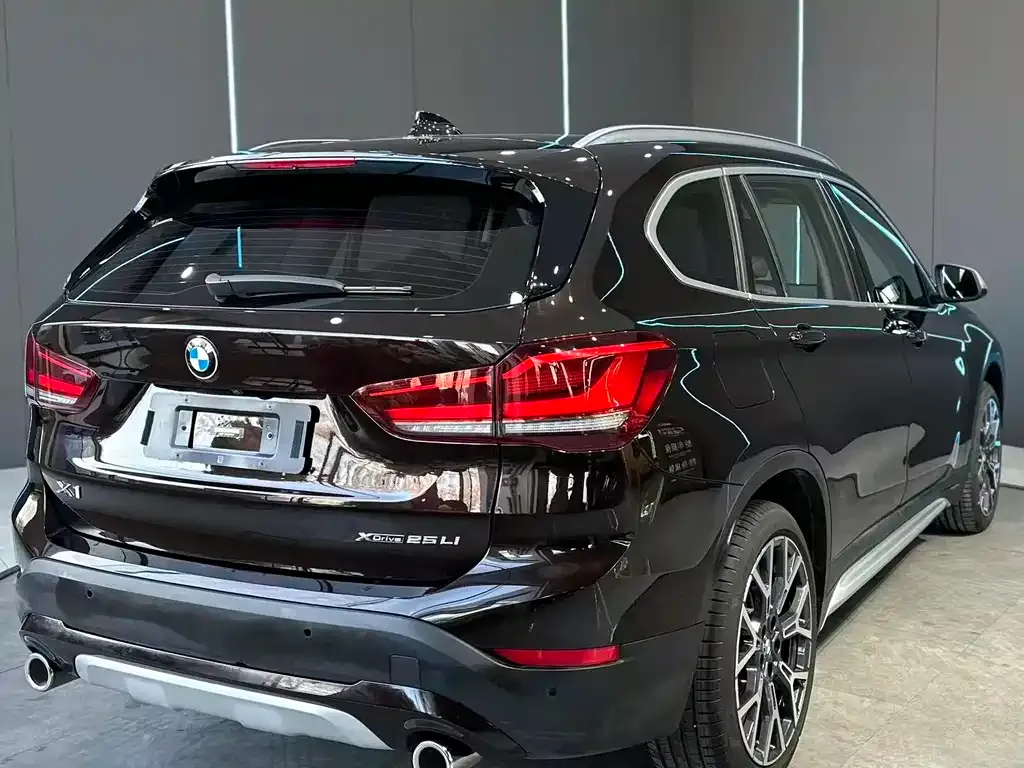 BMW X1 2021 из CN, фото 4