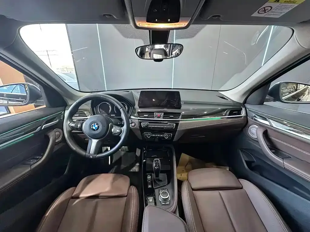 BMW X1 2021 из CN, фото 10