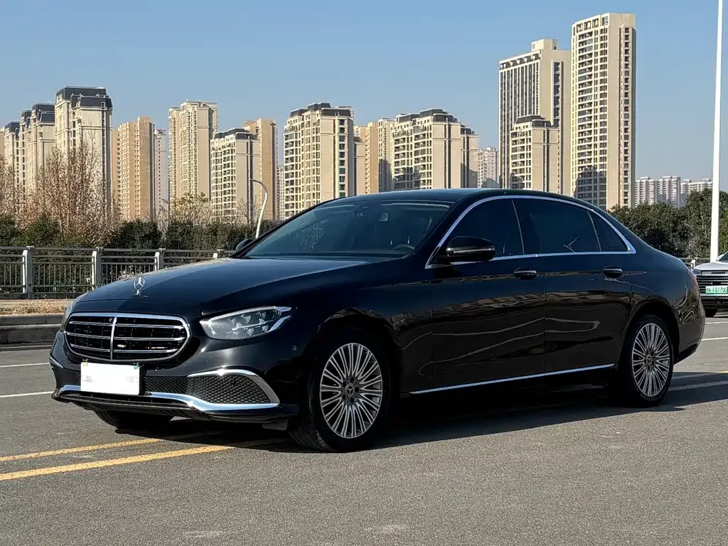 Mercedes-Benz E-Class 2023 из CN, фото 1