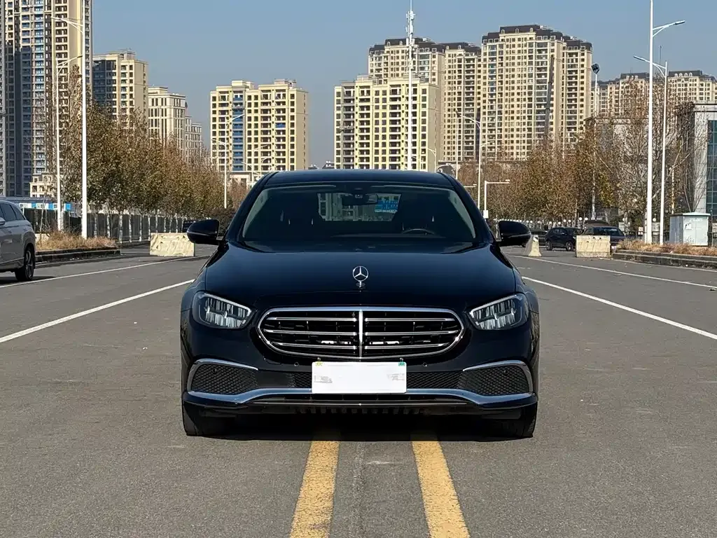 Mercedes-Benz E-Class 2023 из CN, фото 9